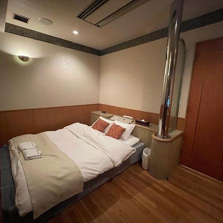 Hotel Luxe - Adult Only طوكيو المظهر الخارجي الصورة